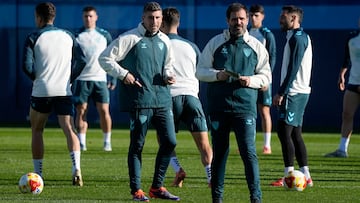 Funes, entrenador del Málaga.