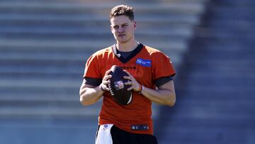 Joe Burrow fue quarterback de la preparatoria de Athens durante tres años y como reconocimiento, invitó al coach de la escuela, Nathan White, al Super Bowl.