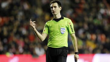 De Burgos Bengoetxea, en un partido de Primera División.