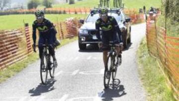 Nairo Quintana y Alejandro Valverde se entrenan sobre el recorrido de la Lieja-Basto&ntilde;a-Lieja.