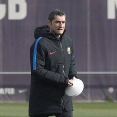 Ernesto Valverde medita dónde hacerle hueco a Coutinho