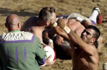 Partido del equipo blanco contra el verde.