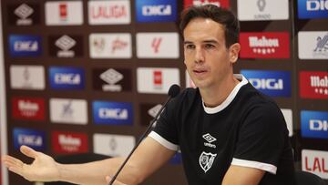 13/09/25 RUEDA DE PRENSA A IÑIGO PEREZ EN LA PREVIA CONTRA EL OSASUNA