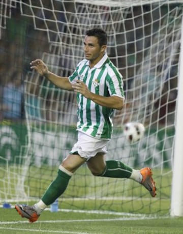 El delantero llegó al club verdiblanco en 2010.