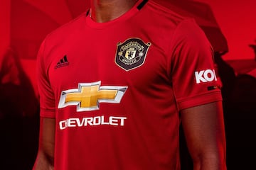 El jersey adidas conmemorativo de Manchester United, en imágenes