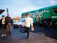 Abde, en el aeropuerto.