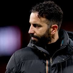 Ruben Amorim takes out his frustrations on Old Trafford locker room