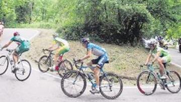 <b>ALTAS CUMBRES. </b>El pelotón del Giro afrontará 194,5 kilómetros de ascensiones en cinco jornadas.