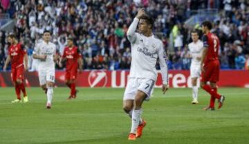 El jugador del Real Madrid, el portugués Cristiano Ronaldo tras marcar el primer gol para su equipo en la final de la Supercopa de Europa que se disputará frente al Sevilla esta noche en el Cardiff