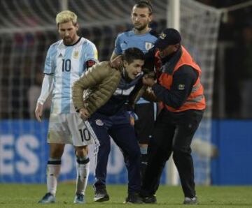 Messi asumió con tranquilidad la actitud del hincha.