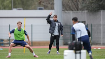 Recelos en Gijón ante un nuevo rival con entrenador interino