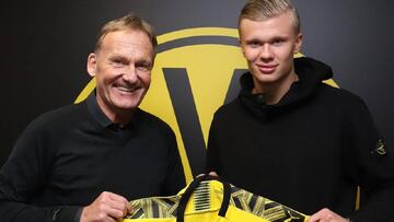 Haaland signs for Borussia Dortmund