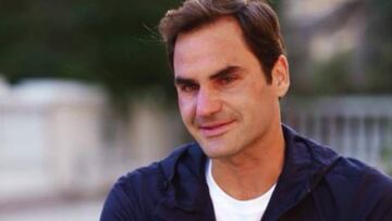 El tenista suizo Roger Federer durante una entrevista con CNN en la que se emocionó al recordar a Peter Carter, su primer entrenador que falleció en un accidente en 2002