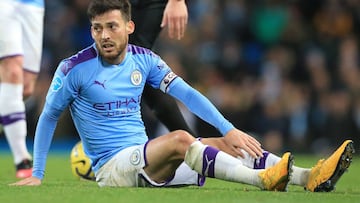 El Mil¨¢n se re¨²ne con los agentes de David Silva