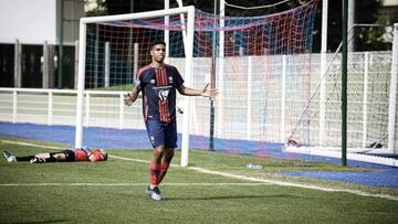 El chico estadounidense de 18 años ha tenido una buena temporada con el SM Caen II en la Nacional 3 de la Liga de Francia.