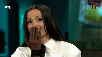 Chanel bate el récord de relaciones sexuales en ‘La Revuelta’: “No os estoy vacilando”