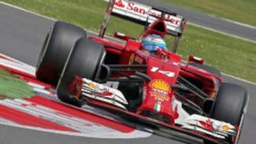 Fernando Alonso a los mandos del Ferrari F14 T