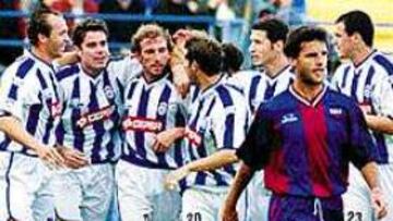 REPASO. El Recre no tuvo piedad del Extremadura. El triunfo le coloca cuarto en la tabla.