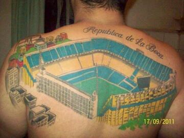 La locura de los hinchas por La Bombonera: los tatuajes más impresionantes