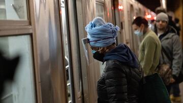 Nueva York desinfectará su metro con lámparas ultravioleta