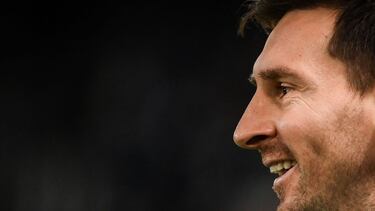 Mesis, en el calentamiento de un partido con el PSG.