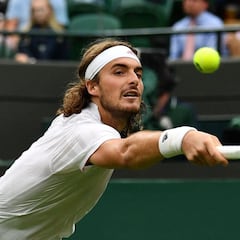 Tsitsipas sufre un enorme batacazo en la primera ronda