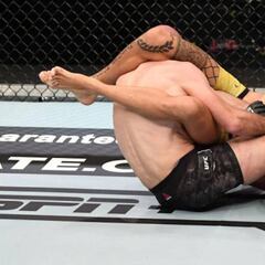 El Fenómeno somete de nuevo: Joel Álvarez aplasta a Yakovlev