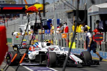 Williams sigue hundi¨¦ndose con dos pilotos cuestionados