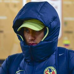 "Un capitán sin vestir la contra": la polémica felicitación de Castillo a un jugador de la UC