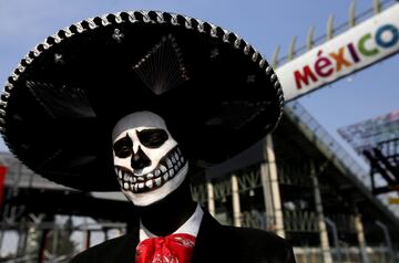 El día de muertos se vivió previo al Gran Premio de México