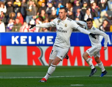 Gareth Bale celebrando el gol 0-1