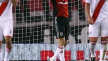 <b>CRISIS. </b>River no ha perdido la categoría y está en la cuerda floja.