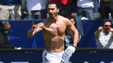 Ibrahimovic podr&iacute;a aparecer en WrestleMania... y subirse al ring