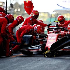 Italia: "Vettel es el campeón de la regularidad, no arriesga nada"