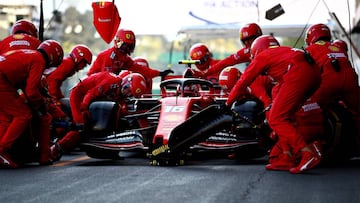 BAKU, AZERBAIJAN - APRIL 28: Charles Leclerc of Monaco driving the (16) Scuderia Ferrari SF90 makes a pit stop for new tyres during the F1 Grand Prix of Azerbaijan at Baku City Circuit on April 28, 2019 in Baku, Azerbaijan. (Photo by Mark Thompson/Getty Images)