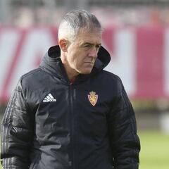 "Es difícil jugar de inicio con tres arriba con este sistema"