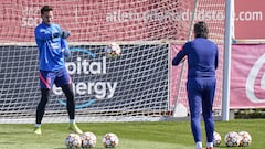 Lecomte, durante un entrenamiento del Atl&eacute;tico.