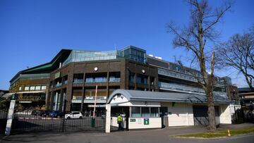 Imagen de los exteriores de la pista central del All Engalnd Club de Wimbledon.
