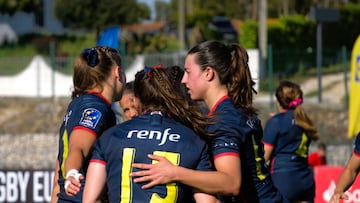 Las Leonas celebran un ensayo.
