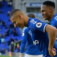 En Inglaterra destacan actuación de Mina ante los Wolves