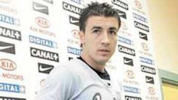 "No creo que exista ningún problema para renovar. No me he planteado salir de este club"