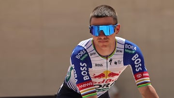 Evenepoel escapa a tiempo del Teide para llegar a una Volta galáctica