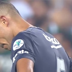 El Besiktas pierde la Supercopa, tras un penalti loco de Pepe