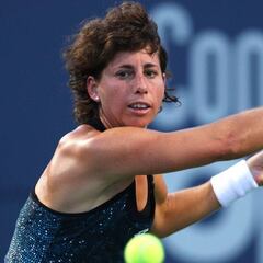 Carla Suárez pasa a semifinales tras la retirada de Kvitova