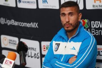 El capitán de los Gallos Blancos es clave en el sistema de Víctor Manuel Vucetich, aunque deberá estar a su máximo nivel para no perder el puesto con Hiram Mier, quien llega a reforzar la zaga.