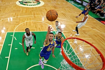 Stephen Curry, el jugador mejor pagado de la NBA. 