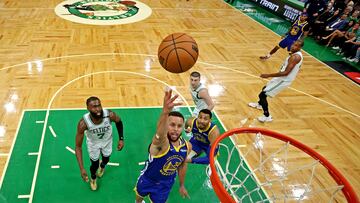 Jun 16, 2022; Boston, Massachusetts, USA; Golden State Warriors guard Stephen Curry (30) shoots the ball against Boston Celtics guard Jaylen Brown (7) in game six of the 2022 NBA Finals at TD Garden. Mandatory Credit: Kyle Terada-USA TODAY Sports