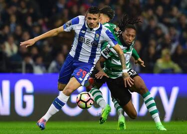 Con Tecatito como titular y Casillas como héroe, Porto vence al Sporting