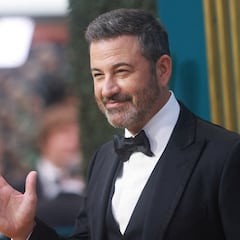 Why is Jimmy Kimmel threatening to sue Aaron Rodgers?
