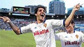 <b>ENORME YORDI</B>. El primer hat-trick con el Zaragoza de Yordi catapultó a los de Paco Flores y el Elche salió goleado de La Romareda.